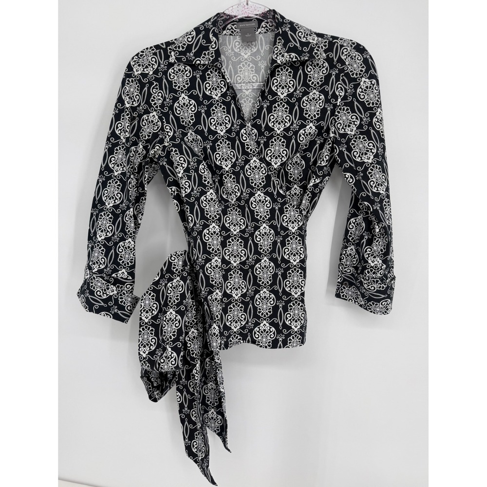 Ann Taylor Black White‎ Damask Medallion Cotton Wrap Blouse 3/4 Sleeve Sz 2